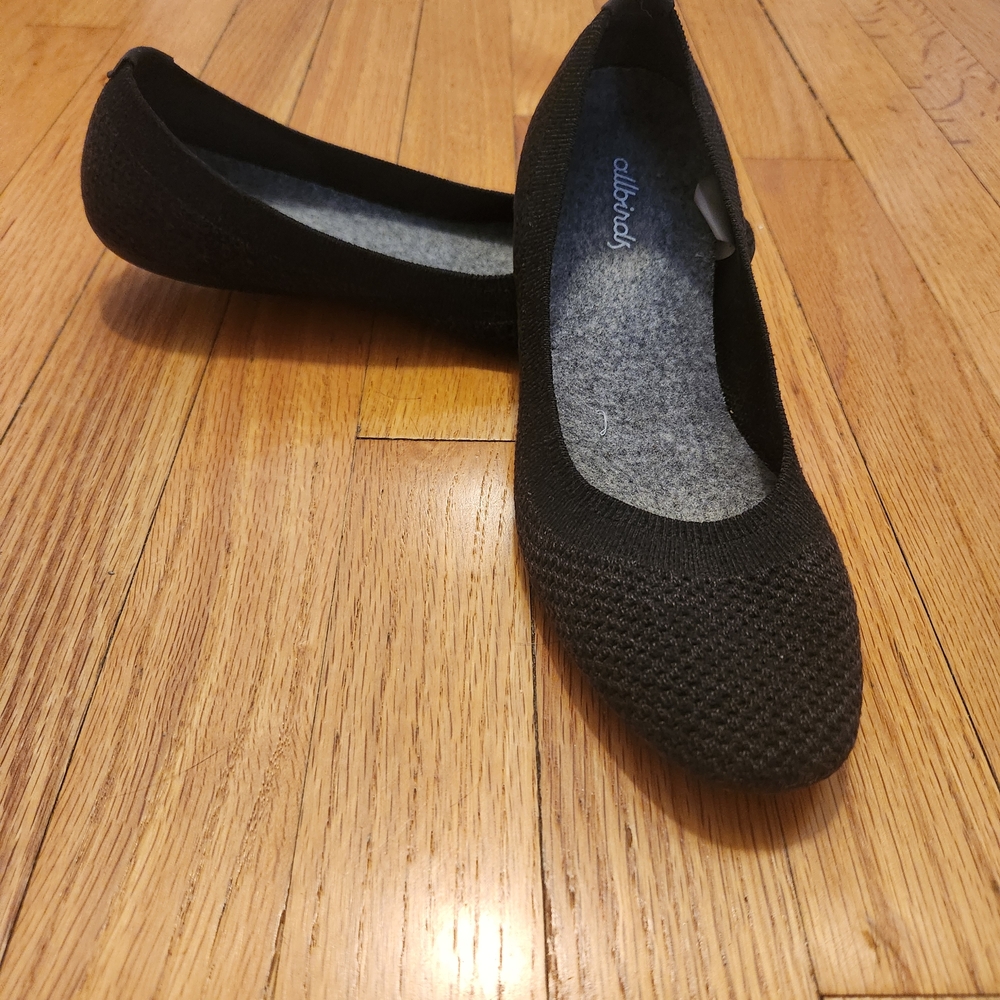 Like New Allbirds "Tree Breezer" Women's Knit Black Flats Sz 7.5